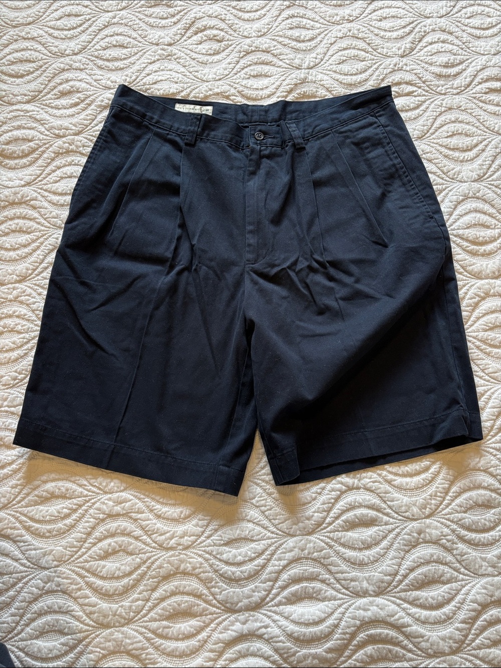 Men's Classic KU Jayhawk Cutter and Buck Shorts